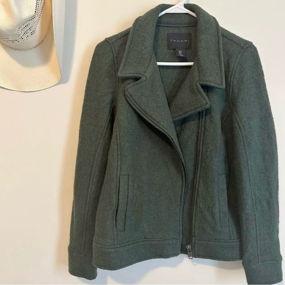 TAHARI | Wool Blend Jacket